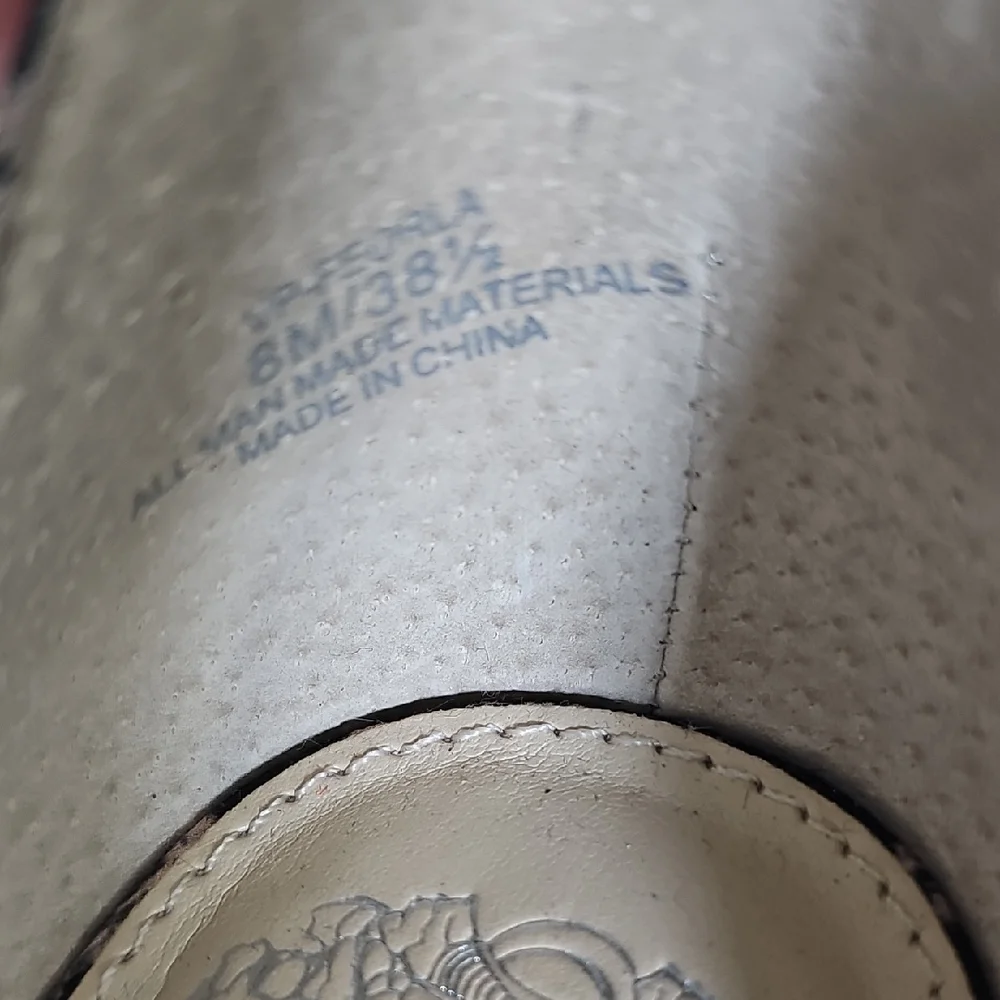 Vince Camuto Black and Tan Snakeskin Heels - Picture 7 of 16